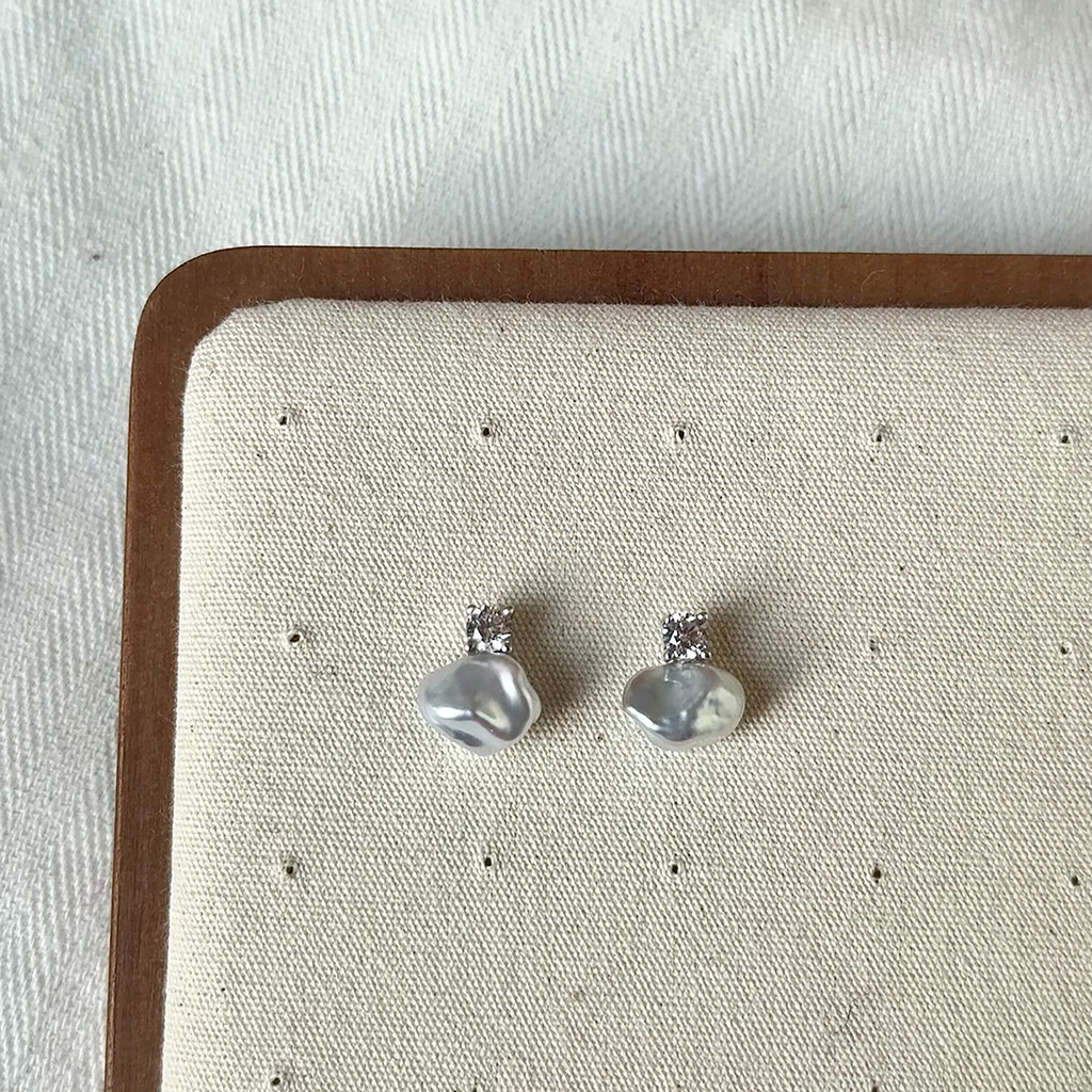 Natural Freshwater Baroque Pearl Earrings Women S925 Silver Needle Earrings