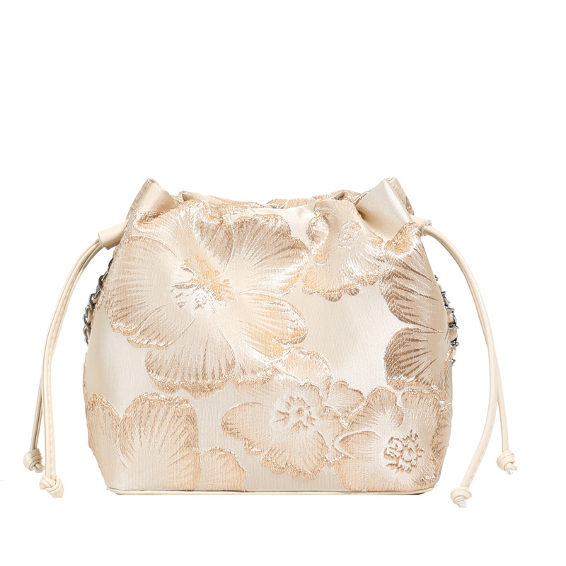 2025 New Chinese Style Embroidery Flower Chain Bucket Bag New Chinese Style Women's Bag Vacation Style Crossbody Bag