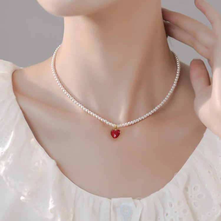 3mm high-luster round cubic zirconia imitation pearl necklace for women, alloy, wine red heart-shaped pendant, sweater chain, 2024 new