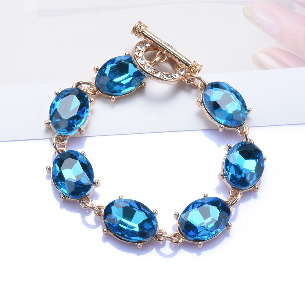Super Flash Rhinestone Decorative Necklace Women Crystal Short Collarbone Chain Necklace Women Accessories