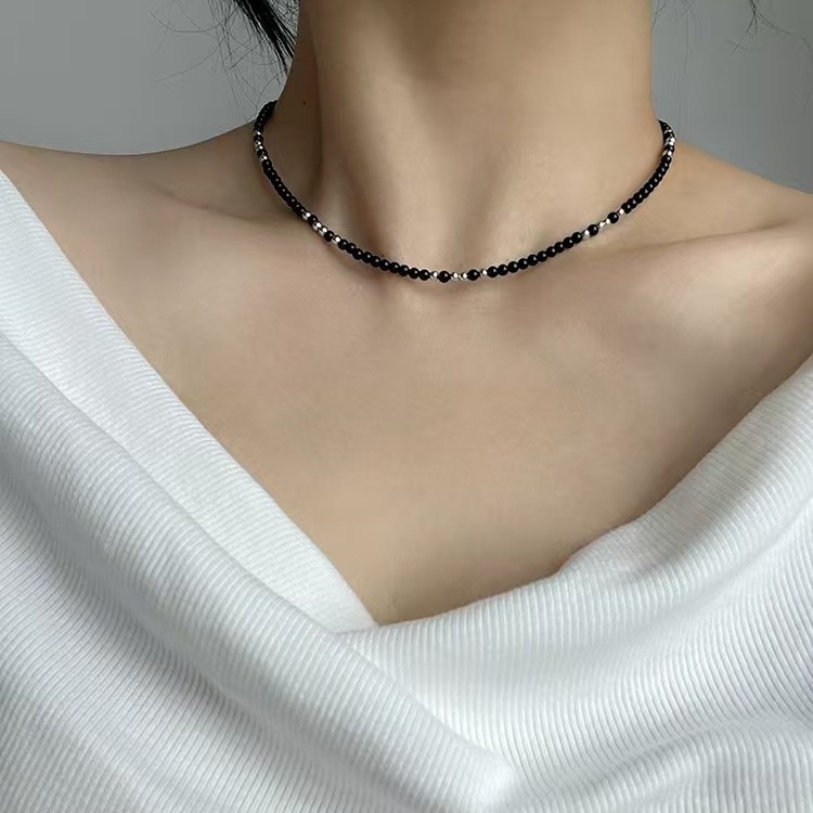 Natural black agate bead necklace for women fever niche layered S925 silver collarbone chain sweater chain