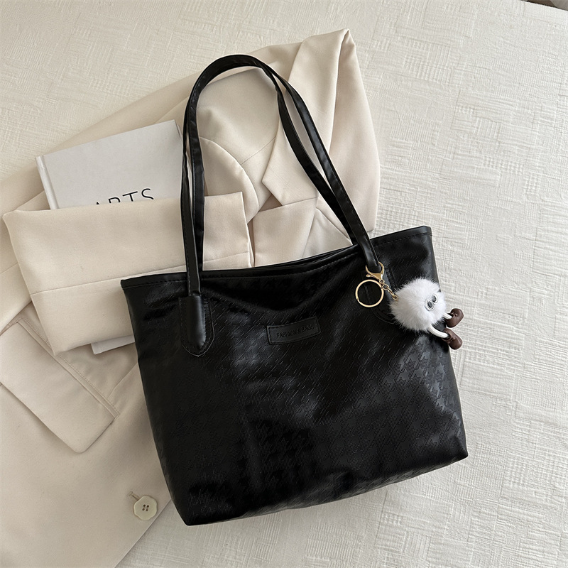 Work commuting handbag 2026 spring new casual bag single shoulder underarm bag tote bag