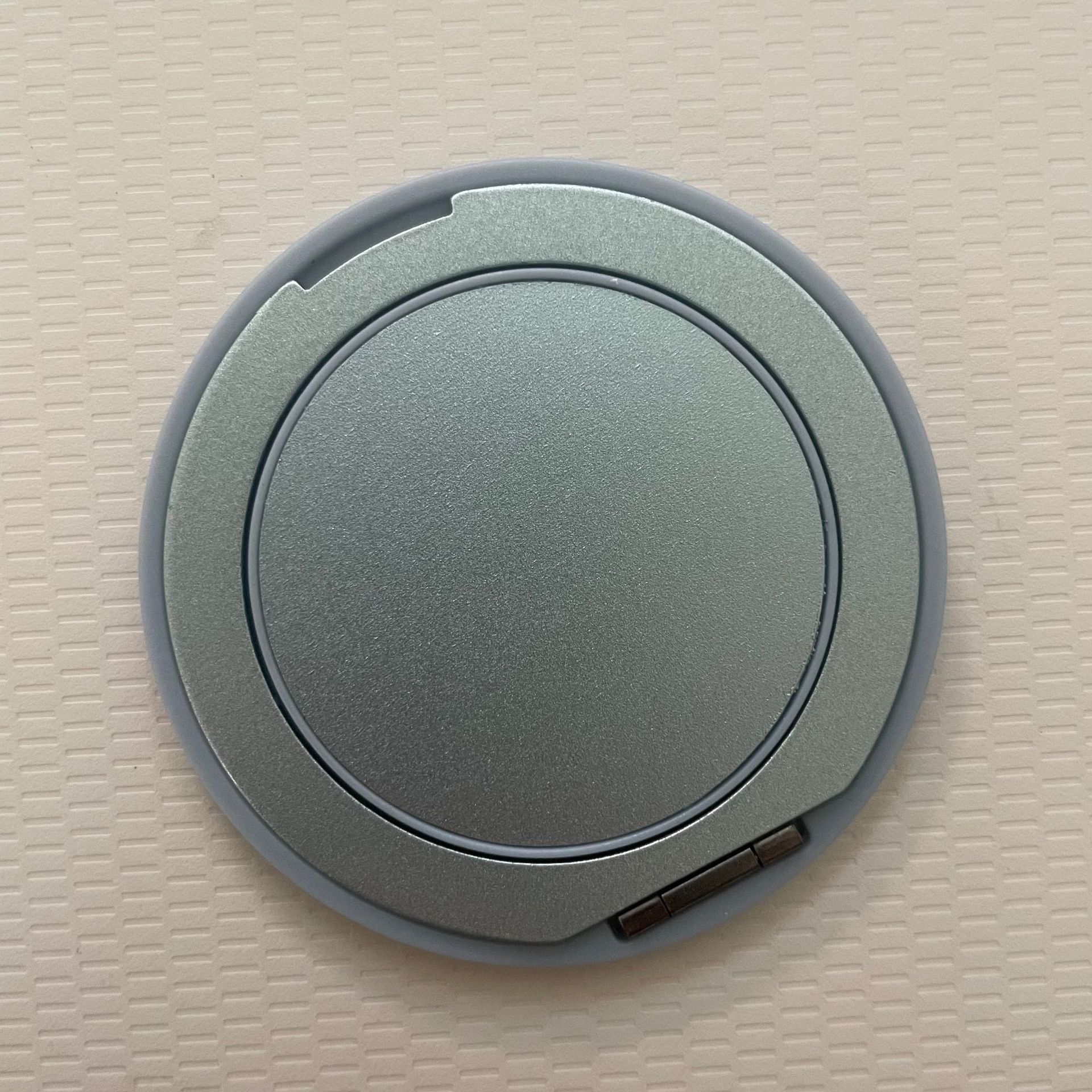Magnetic invisible stand suitable for phone case stand adhesive phone stand round stand thin magnetic