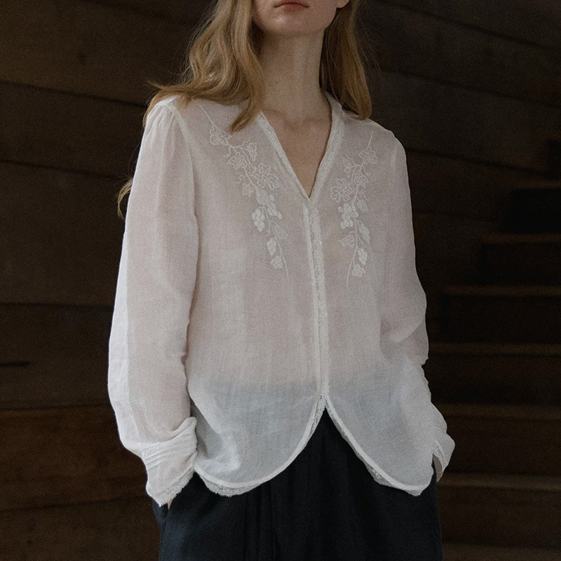 2026SS 100% Ramie Embroidered V-Neck Sheer Lace Trim Blouse