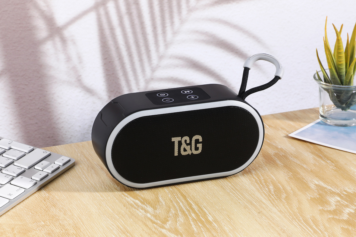 TG689 Iron Mesh Exquisite Outdoor Leisure Bluetooth Wireless Multifunctional Speaker Large Battery Long Endurance Subwoofer