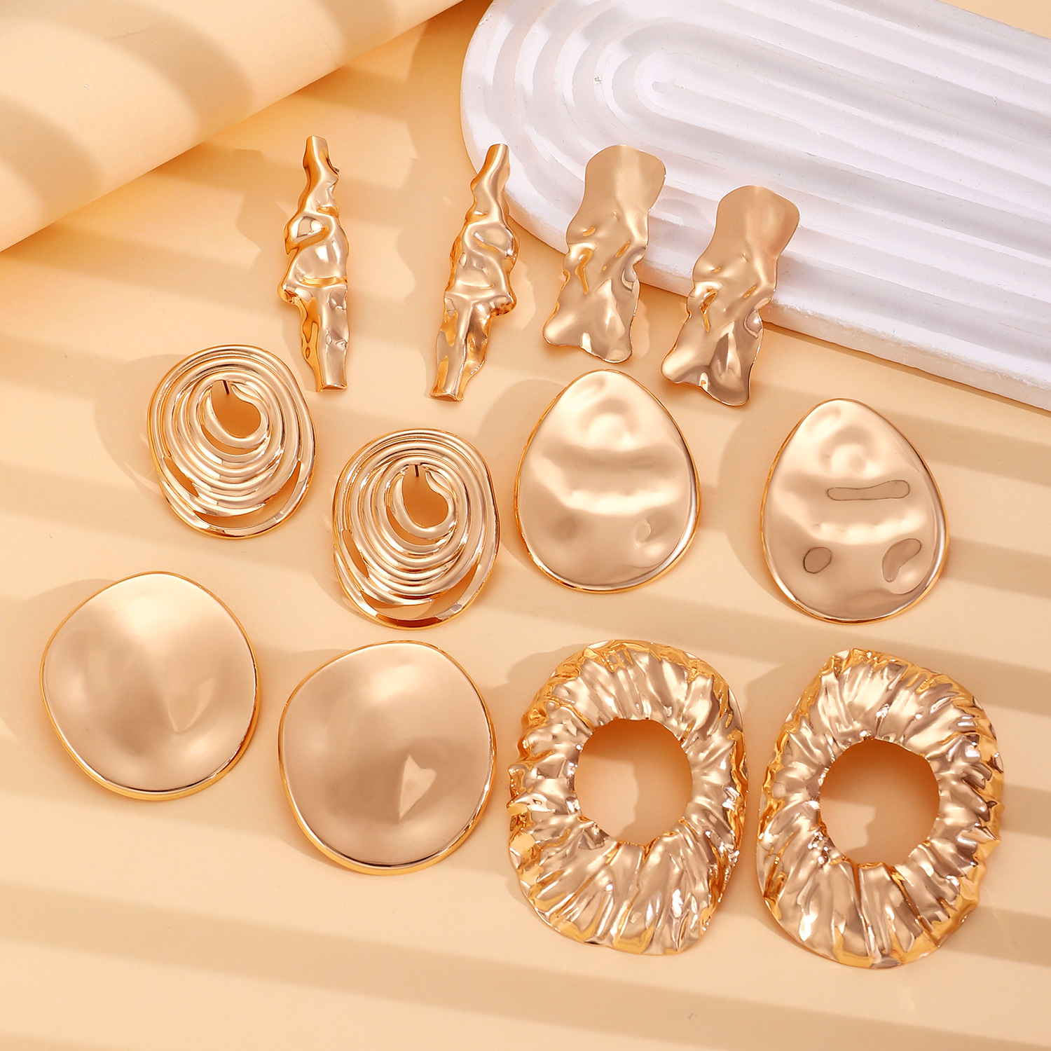 Exaggerated Metal Lava Fold Texture Stud Earrings Irregular Geometric Earrings Women