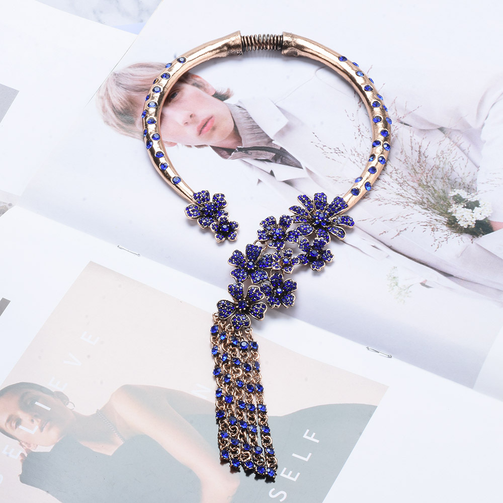 Big brand exaggerated jewelry luxury full diamond flower necklace tassel fake collar banquet accessories