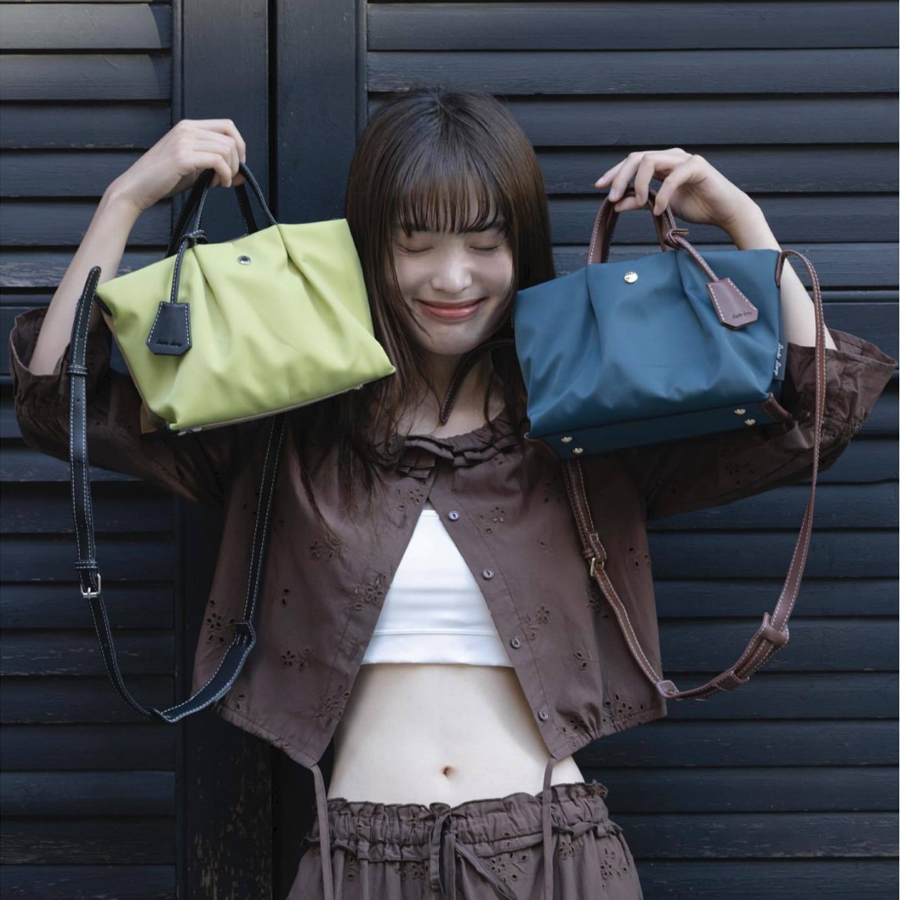 Two-tone Lotte bag runaway bag