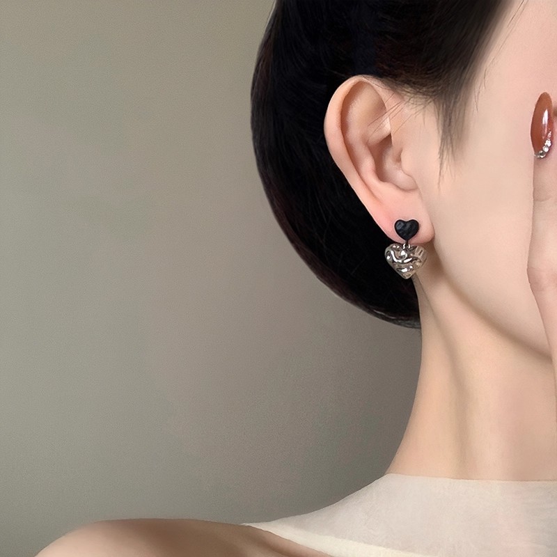AB Asymmetrical Two-Color Heart Stud Earrings Women Niche Earrings Ear Accessories