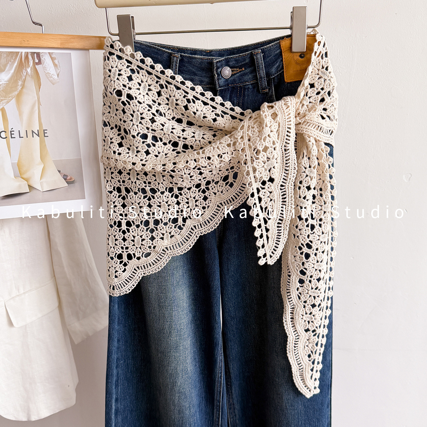 Lace hip skirt, niche style belt new girl waist scarf, hollow small triangle scarf shawl