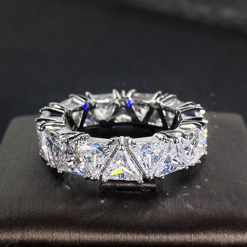 Cao Shi Women's Luxurious Titanium Zircon Ring Full Pavé Ring Jewelry Birthday Gift Party Jewelry