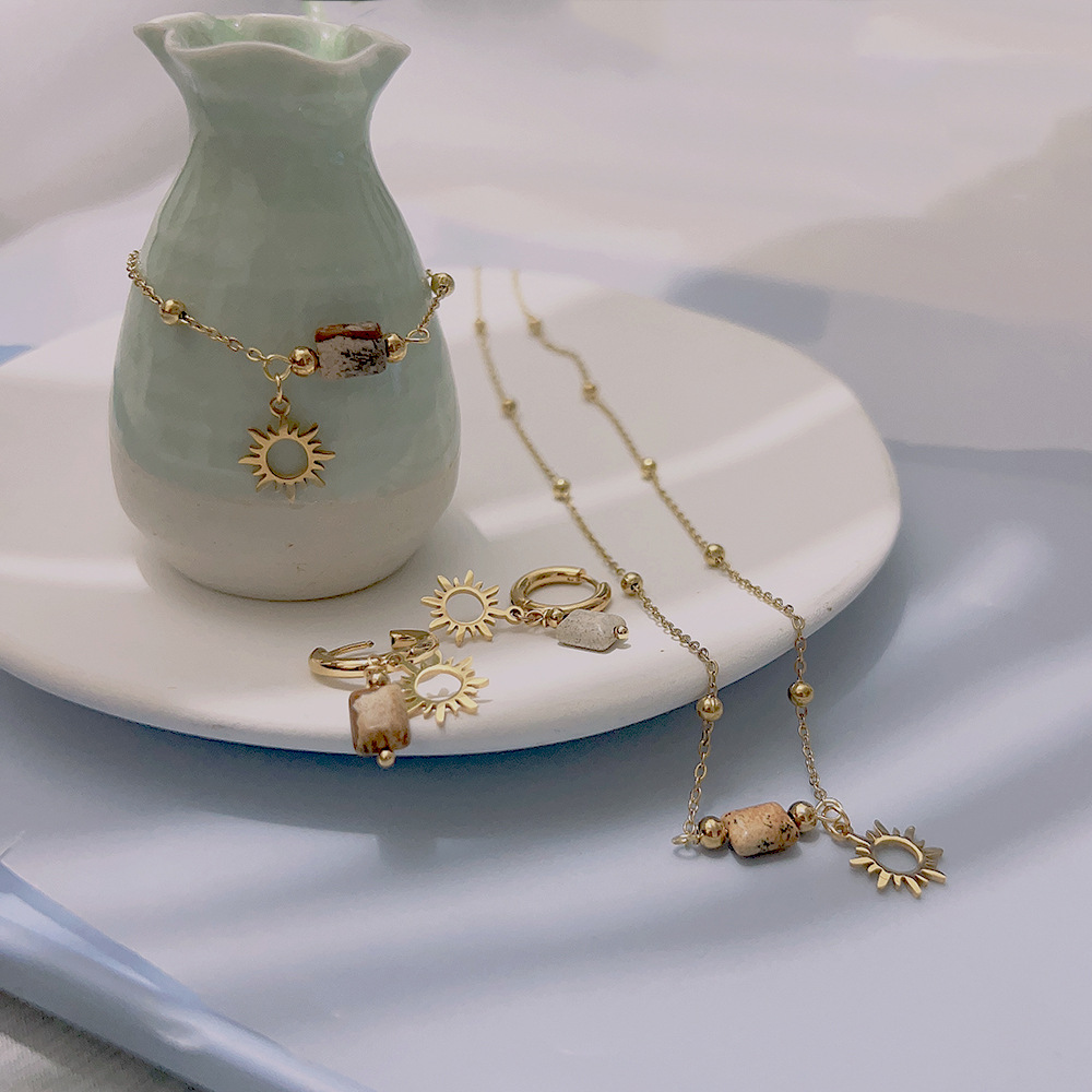 New Natural Picture Stone Jewelry Set: Titanium Steel Necklace with 18K Gold Plating