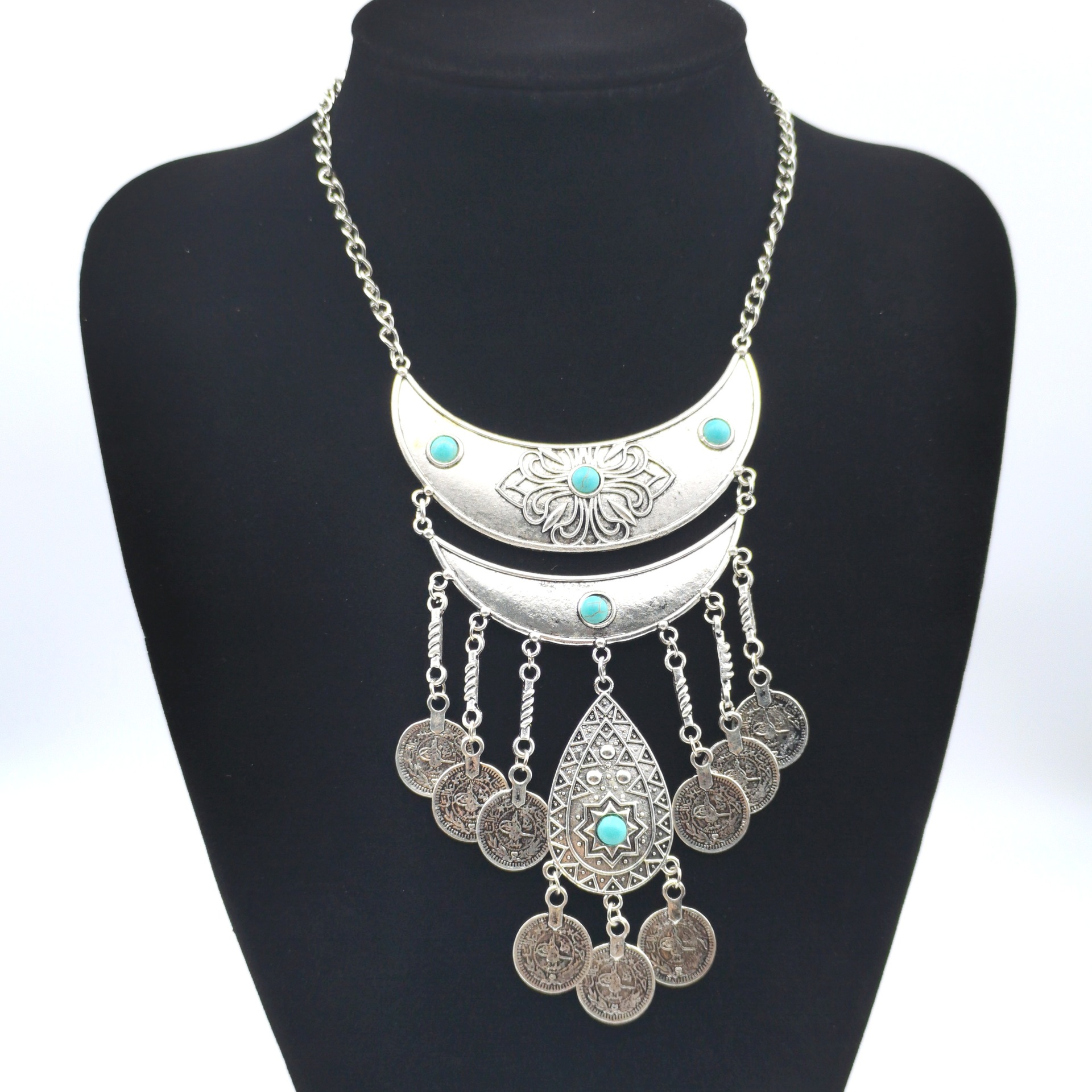 Exaggerated luxury palace style collarbone chain bride drop necklace