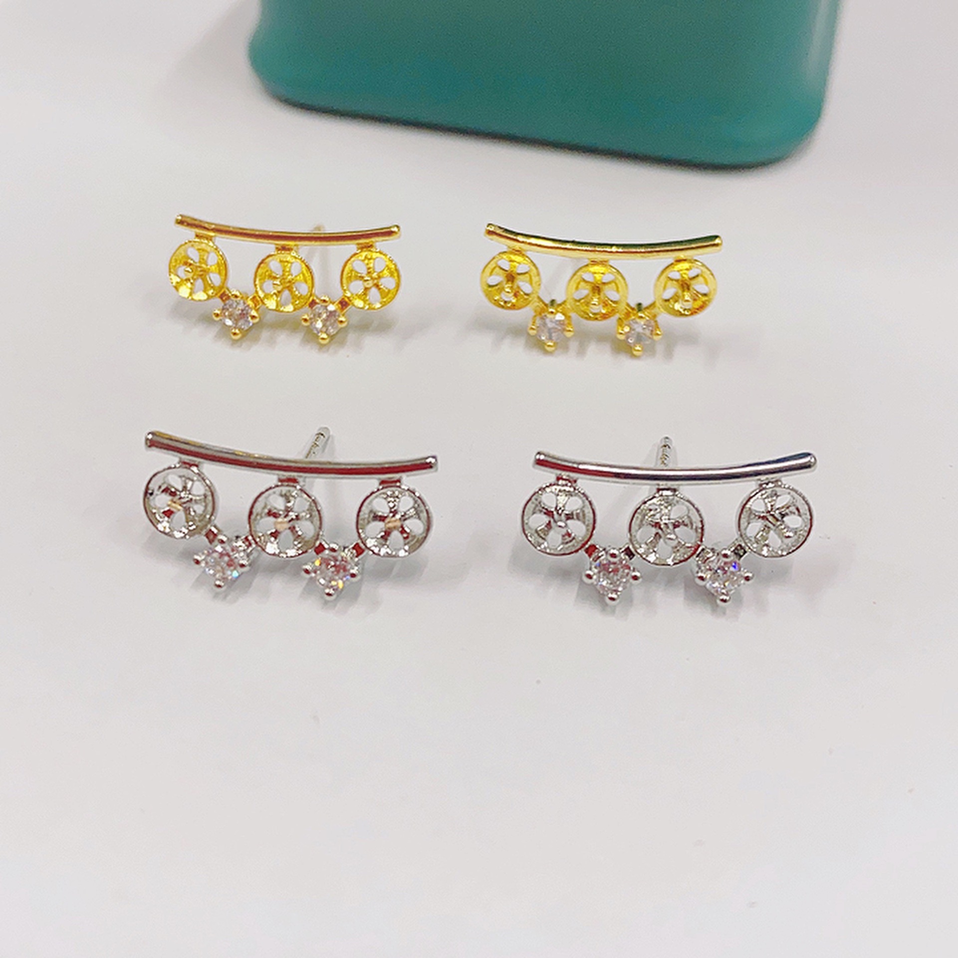 金色托（不含珠） · P1347三珠（6mm）