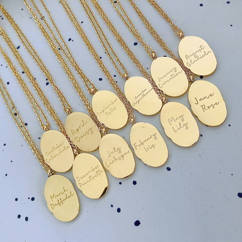 Stainless steel December flower irregular pendant necklace titanium steel December flower birth flower necklace month flower
