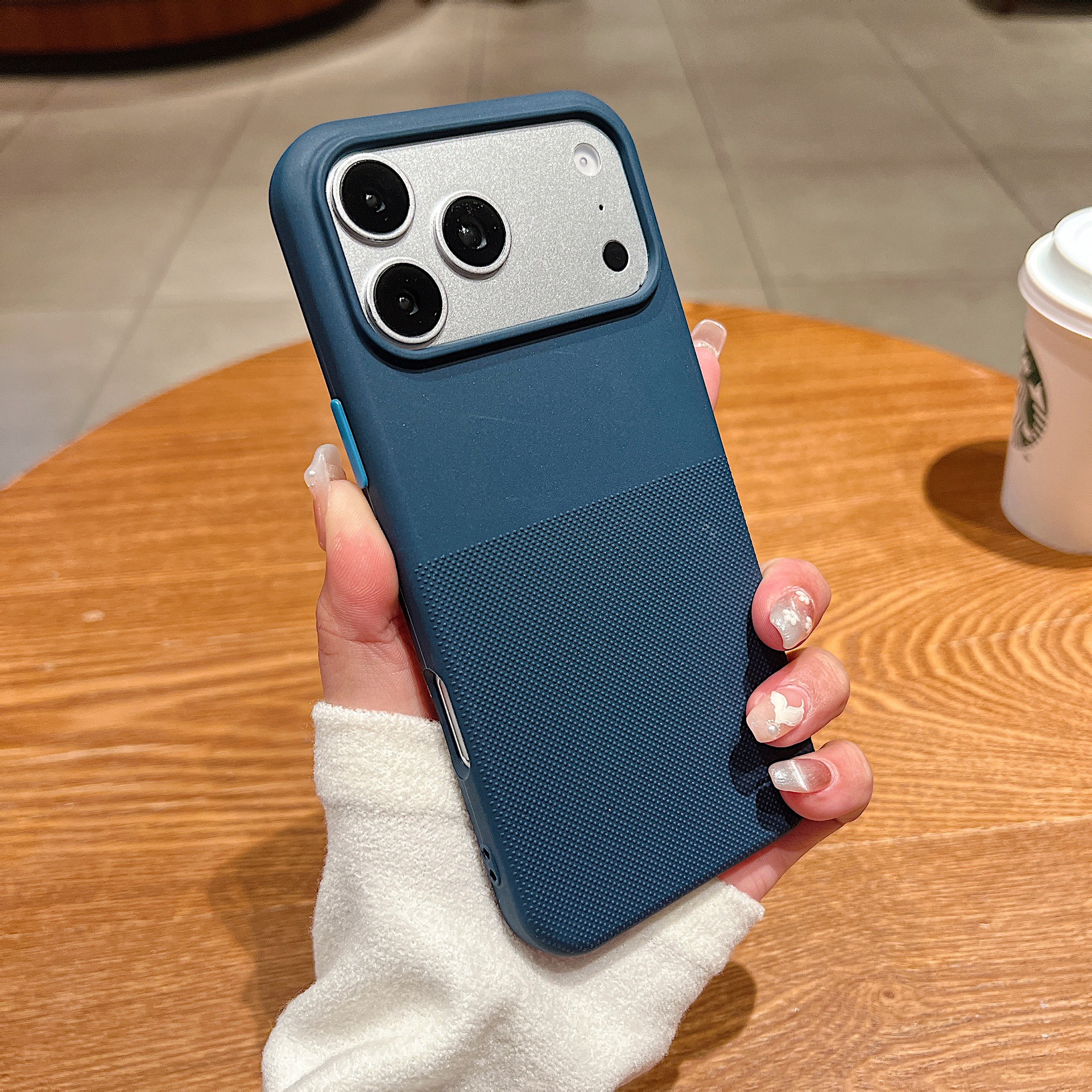 Magnetic phone case for Apple iPhone 17 Pro Max, anti-drop, simple solid color TPU protective case