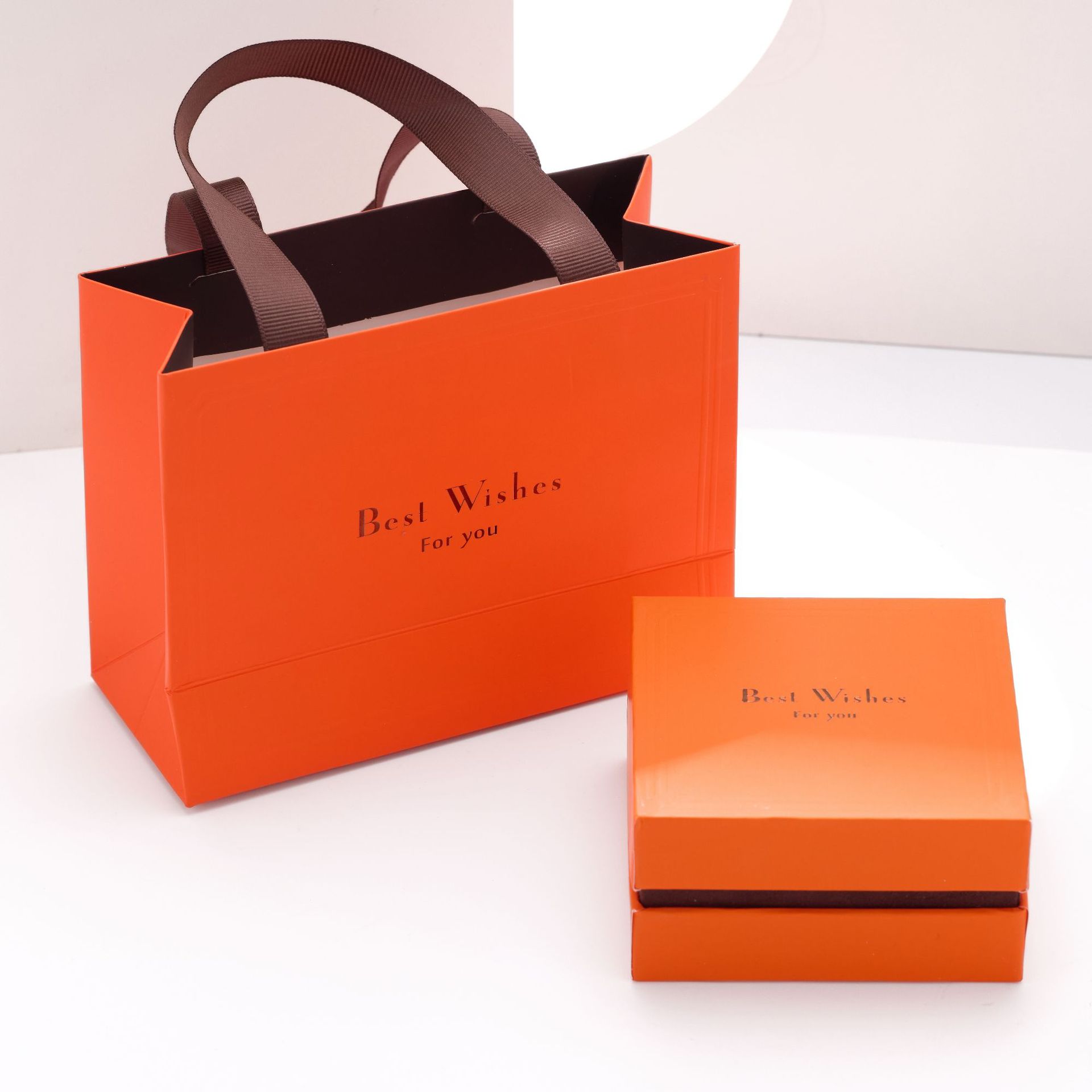 Liyu Accessories Earrings, Bracelets, Rings, Brooches, Necklace Boxes, Jewelry Boxes, Packaging Boxes, Gift Boxes