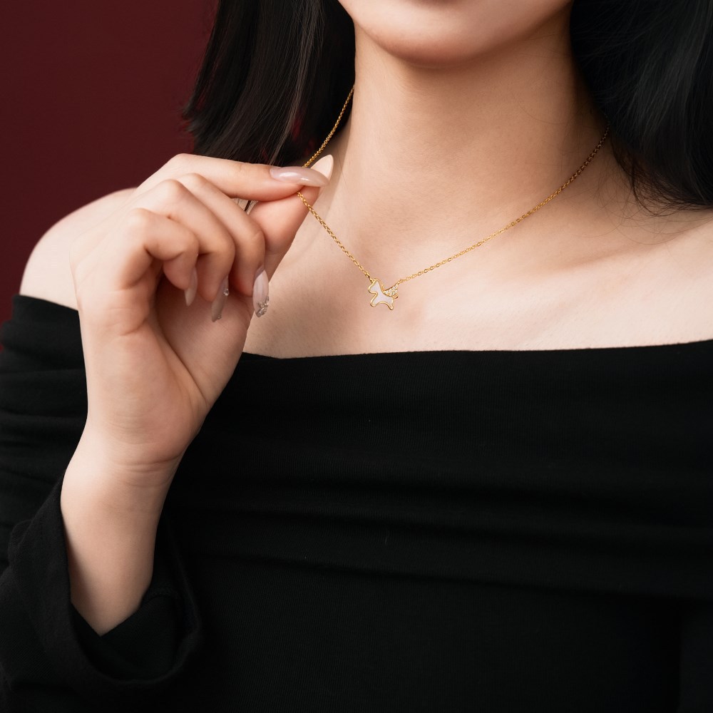 S925 sterling silver necklace for women, small horse shape delicate white mother-of-pearl small pendant sweater chain women's neck accessories