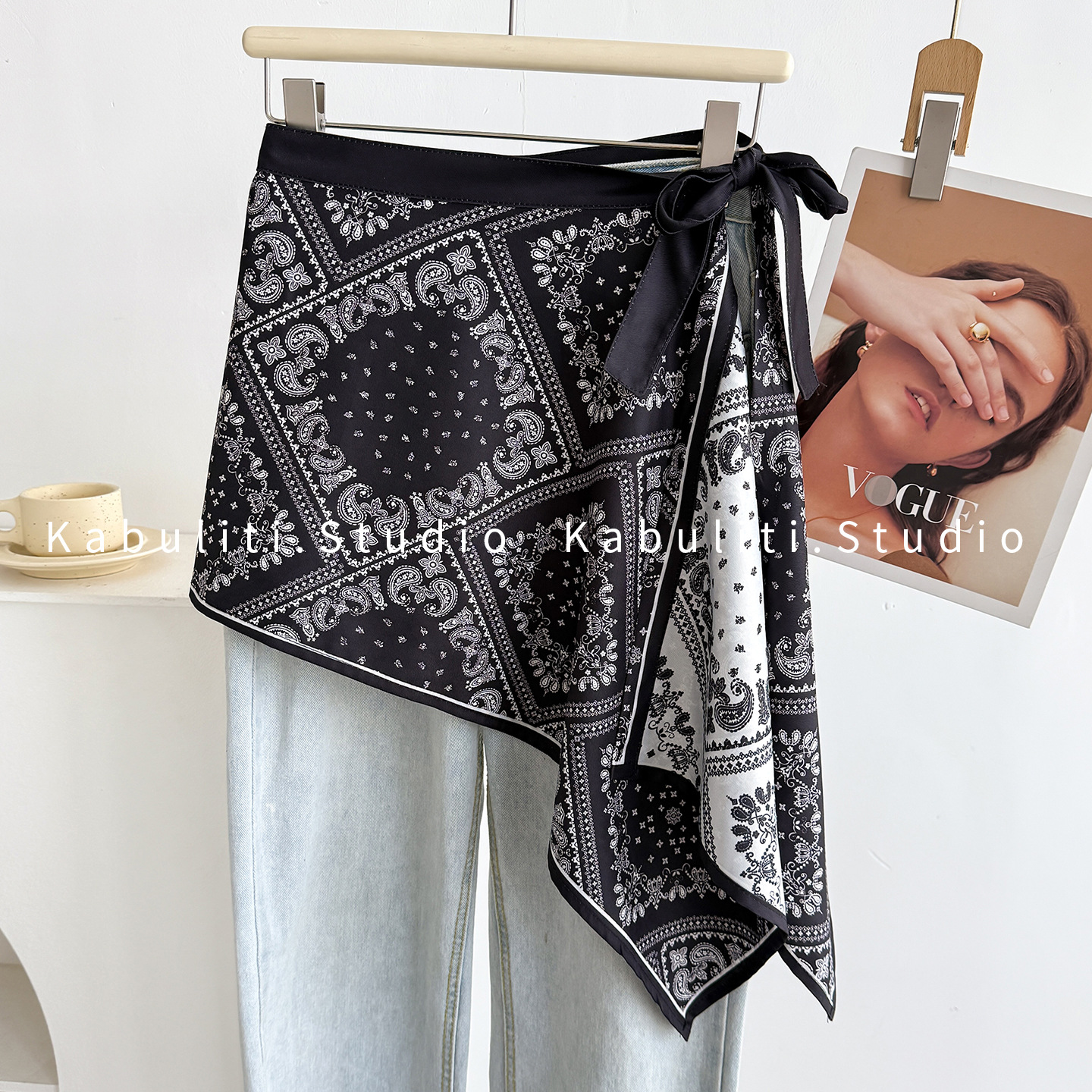 Ethnic style cashew flower layered skirt pants, small triangle denim skirt with belt, thin silk scarf women's half-length skirt