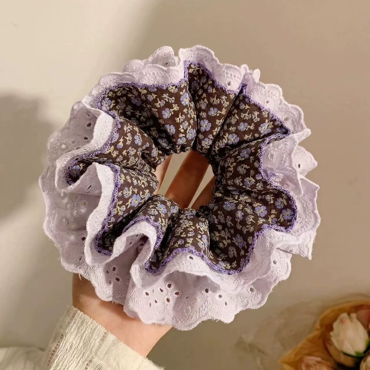 61#香芋巧克力紫色碎花蕾丝约16cm