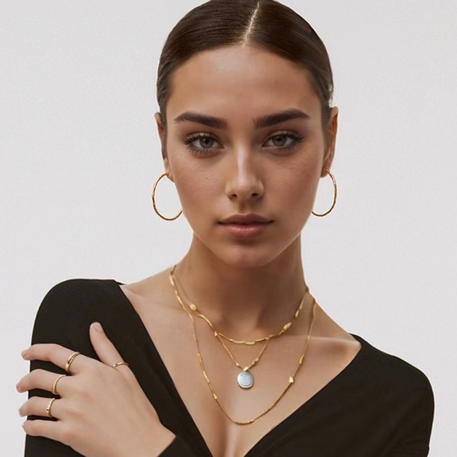New Rose Story Liu Yifei Gold Earrings Half Circle Large Hoop Ear Accessories