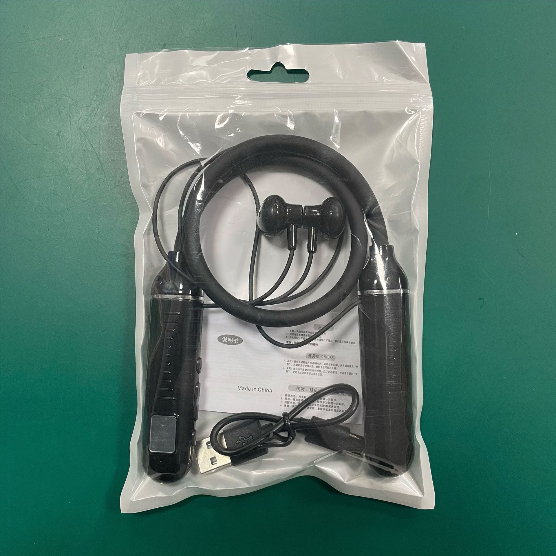 Neckband Bluetooth digital display earphones, long battery life, wireless stereo, in-ear, gaming low latency, sports style
