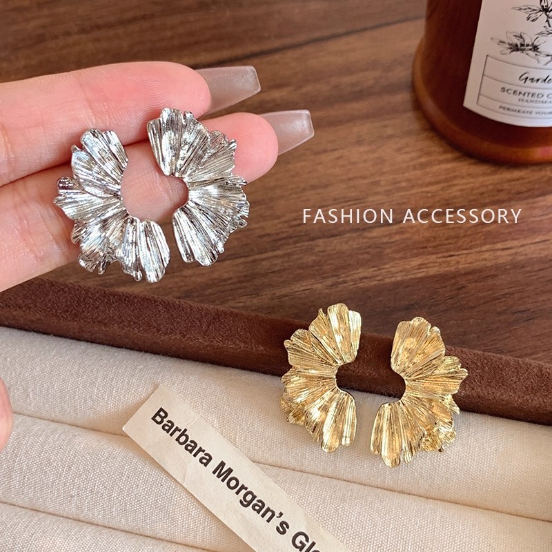 Geometric Irregular Alloy Stud Earrings Street Ear Accessories