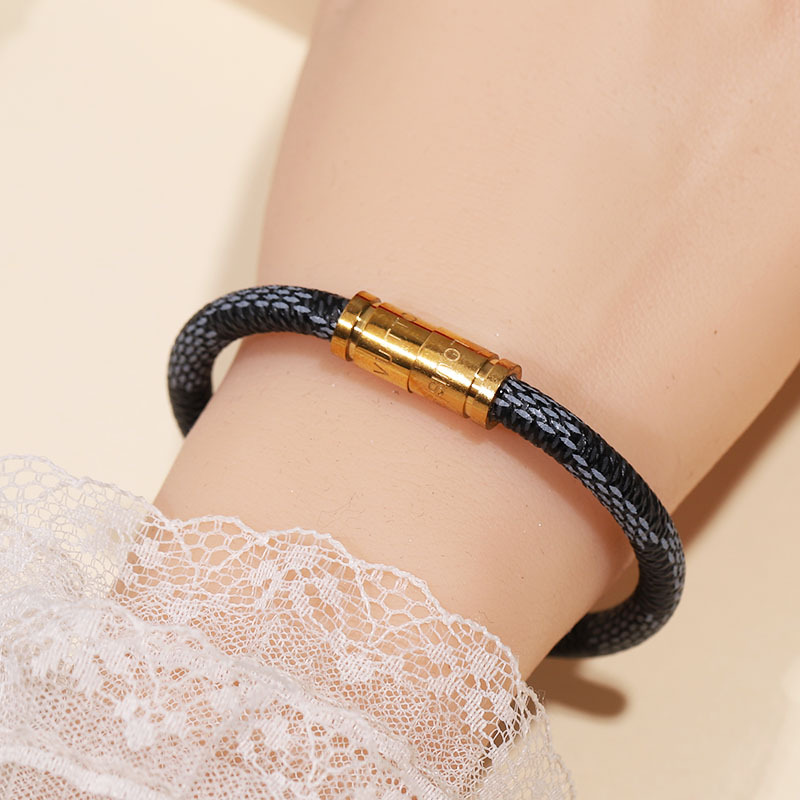 带LOGO长度18cm · 金色扣经典黑蓝款