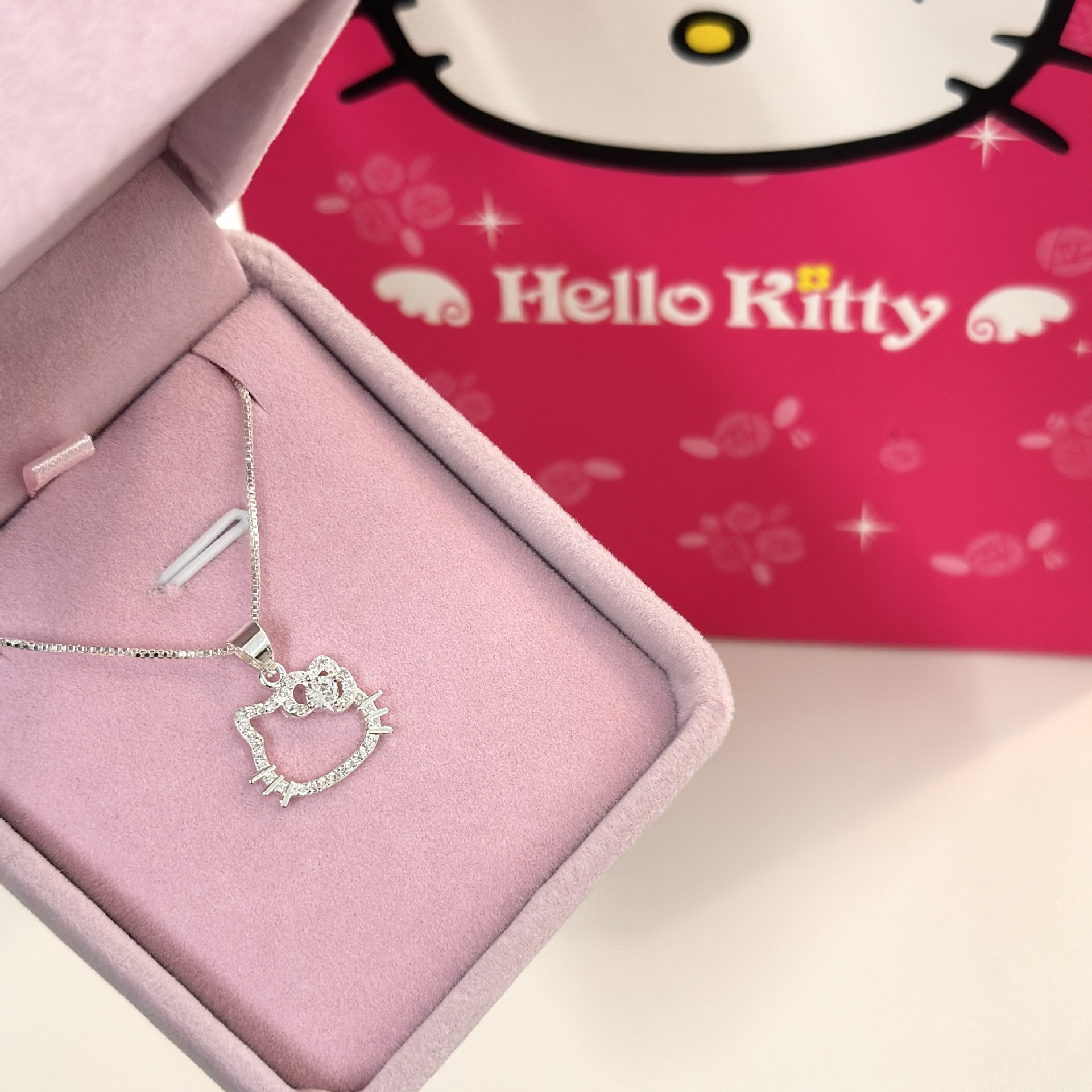 HelloKitty pendant necklace for women, silver plated jewelry gift for girlfriend friend birthday