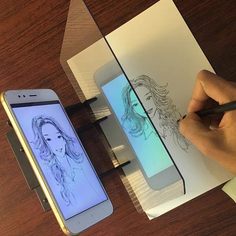 Projection tracing board, light-transmitting drawing board tool, copy table, mobile phone screen projection, optical sketching stand