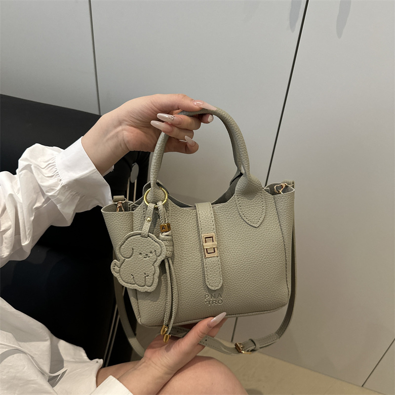 Large Capacity Bags Women Spring Summer 2025 New Casual Crossbody Bags Bucket Bags