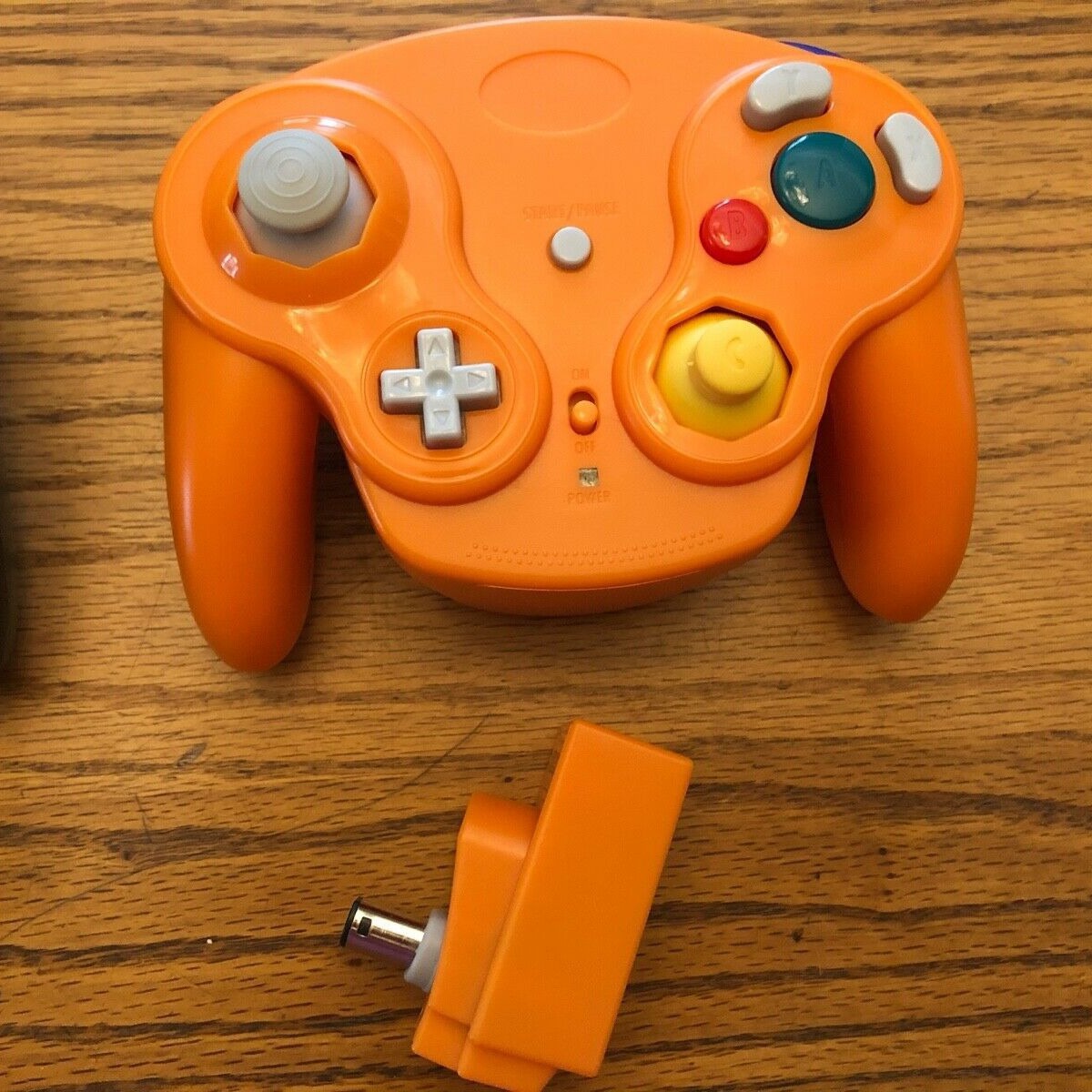 NGC game controller NGC wireless controller NGC 2.4G controller compatible with Wii 5 colors private mold
