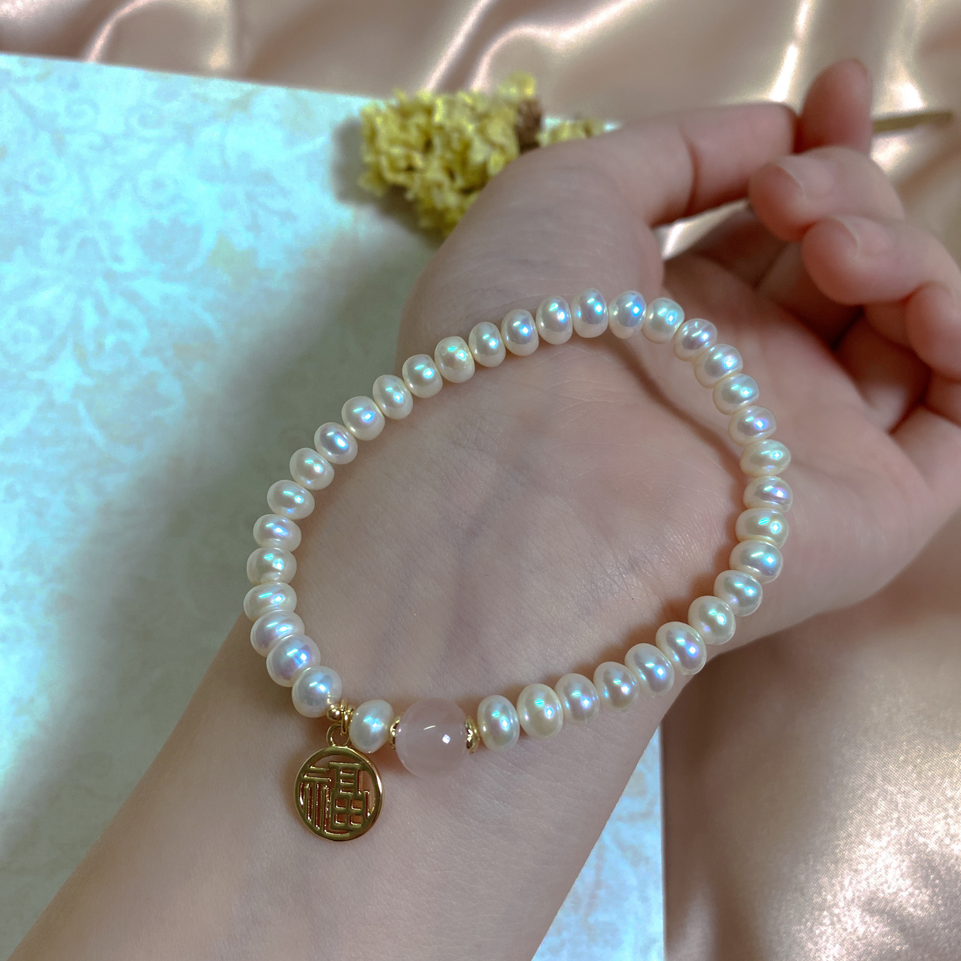 Irregular freshwater pearl bracelet elastic adjustable baroque style