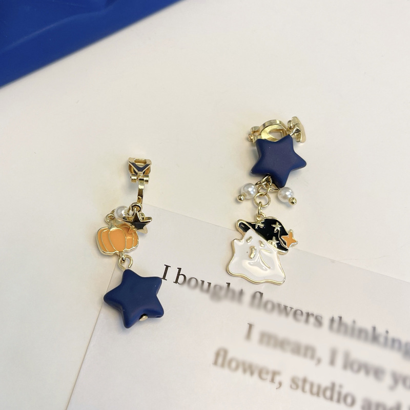 Original design ghost ear studs contrast asymmetric star pumpkin earrings 6259