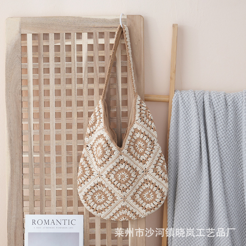 2025 new flower woven bag handmade woven daisy straw bag women's travel vacation handbag shoulder bag