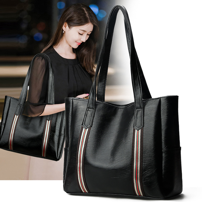 2021 new large capacity bag simple crossbody bag