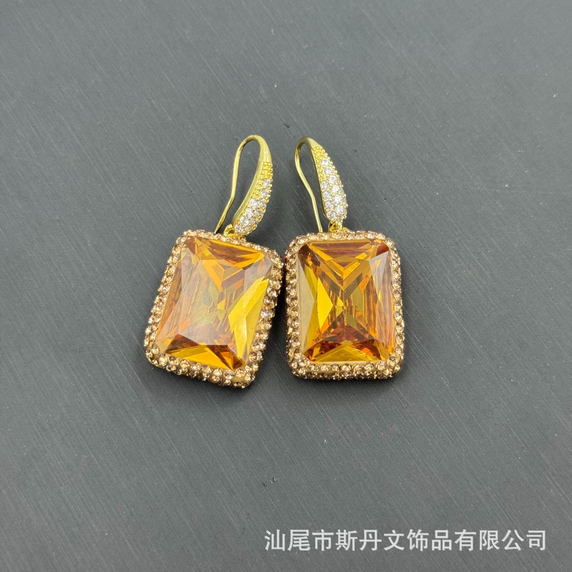 Turkish Sultanite Color-Change Inlaid Set Niche Light-Sensitive Stone Jewelry Live Stream Goods