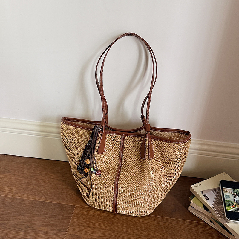 Spring Summer New Travel Beach Large-Capacity Tote Bag Single-Shoulder Woven Tote Vacation Straw Bag for Women