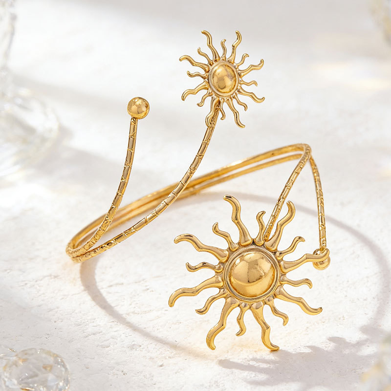 Small sunflower arm ring exaggerated bracelet female curtain hook