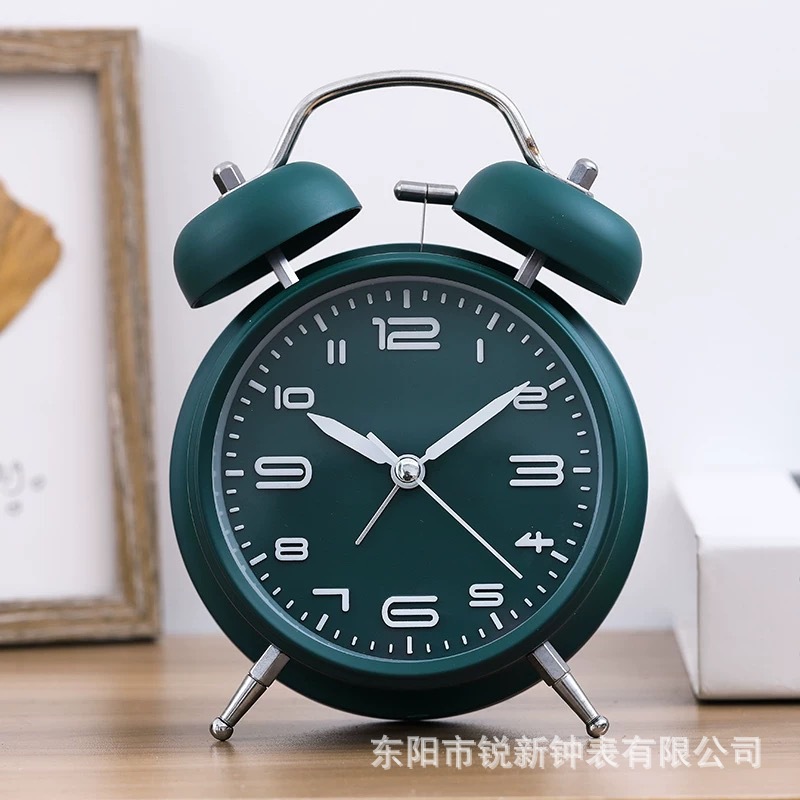 Battery metal 4-inch three-dimensional letter ringing alarm clock student with night light bedroom silent clock
