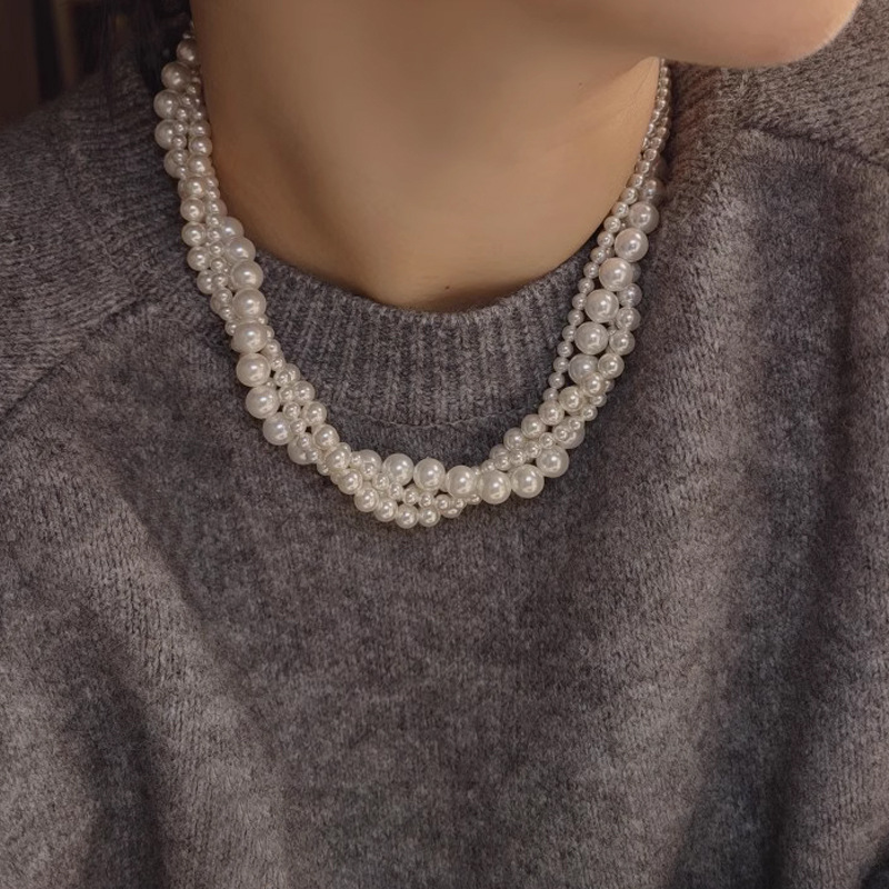 Four-layer stacked evening dress large pearl sweater necklace women niche multi-layer neck chain 2024 new