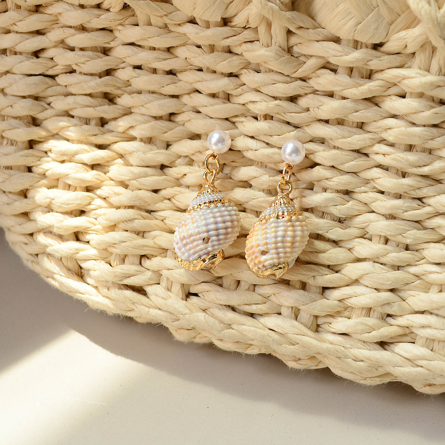 New Shell Conch Earrings Exaggerated Earrings Women Bohemian Beach Vacation Style Jewelry