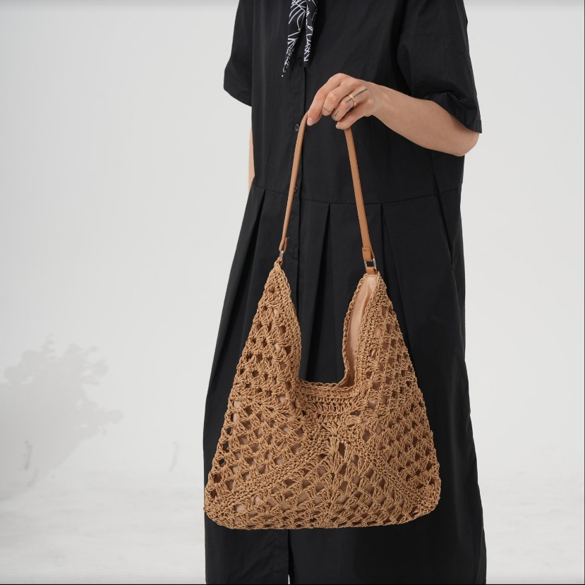 Hollow Paper Rope Straw Bag New Handwoven Bag Women's Large Capacity Single Shoulder Tote Bag Vacation Beach Bag