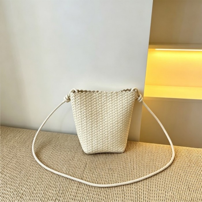 Simple Woven Bucket Bag Women 2026 New Phone Bag Single Shoulder Crossbody Small Bag