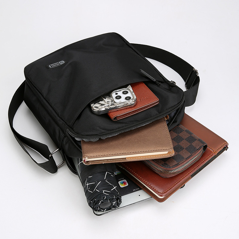 Men's new crossbody handbag shoulder bag waterproof oxford cloth bag casual simple crossbody bag business casual men