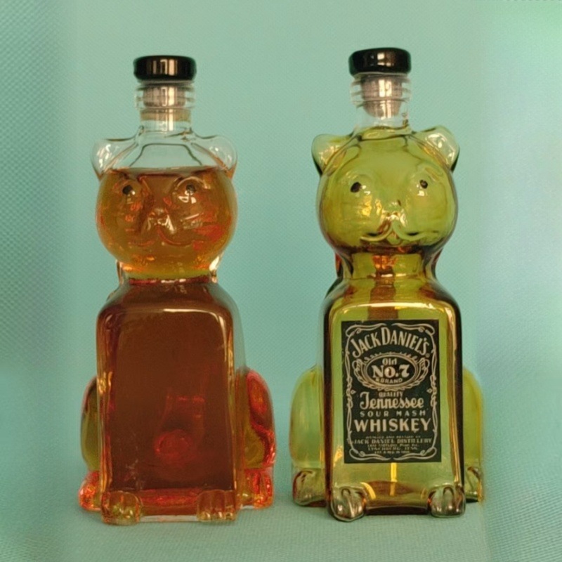 Eagle whiskey bottle cat animal series soaking bottle whiskey bottle decanter