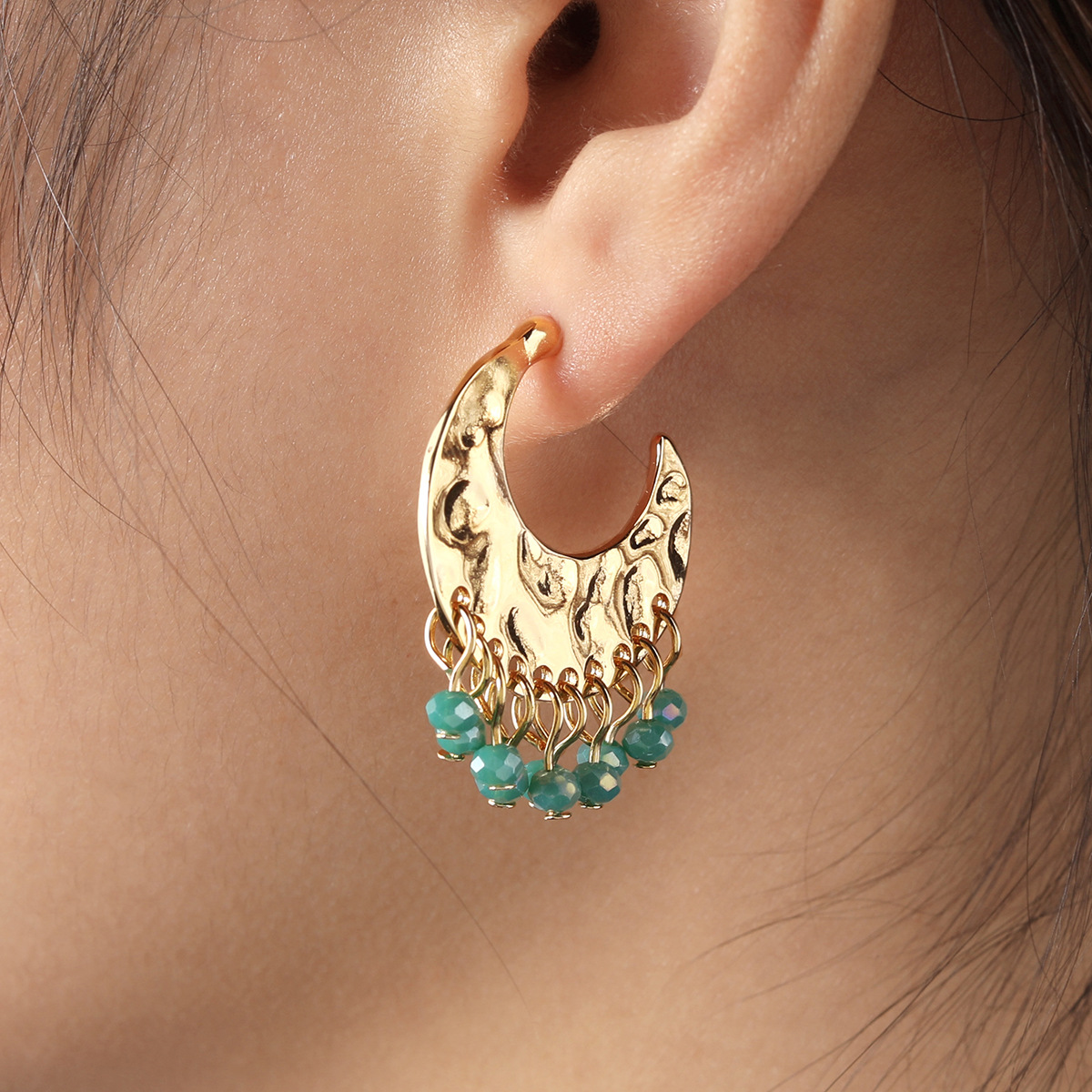 New Palace Style Electroplated Hammered Crystal Tassel Earrings for Women Niche