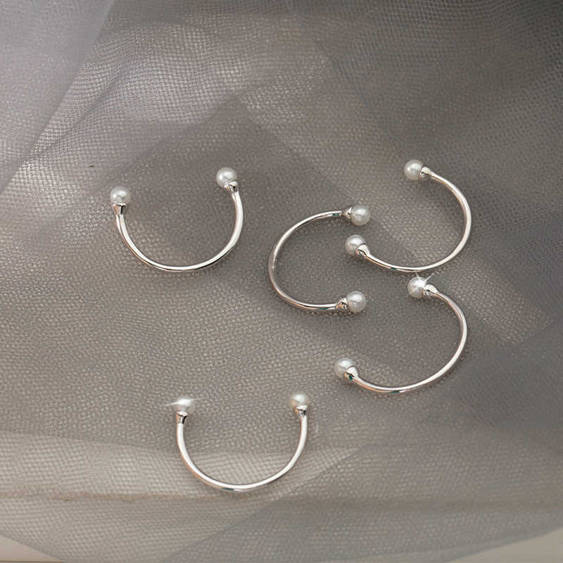 INS Niche Open Smile Pearl Smile Ring for Women Simple Stacking Knuckle Ring Pinky Ring