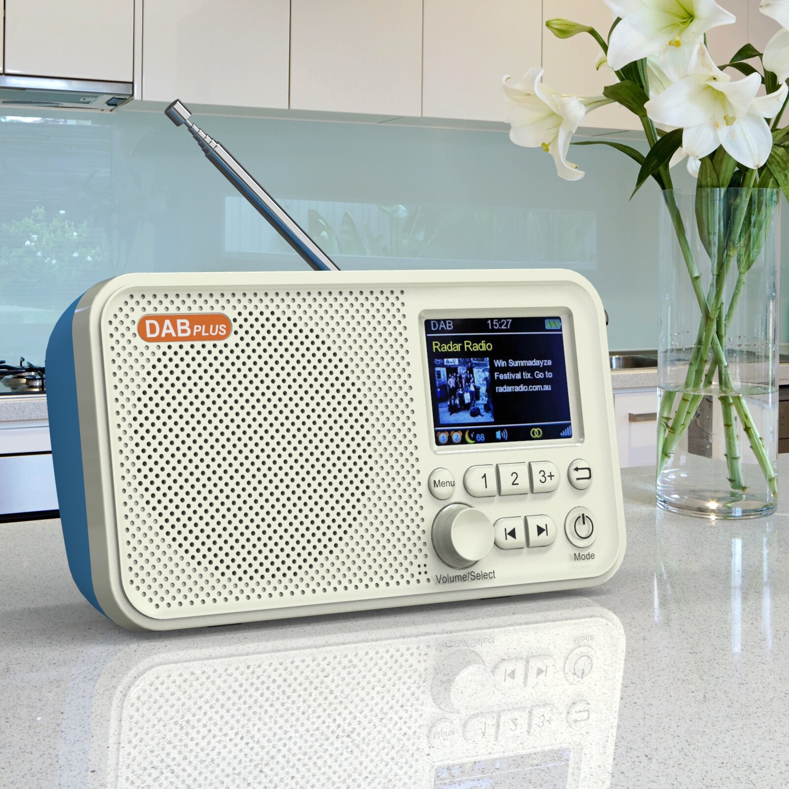 European Portable DAB/FM Card Insert Bluetooth Digital Radio TF Card MP3 Player Built-in Speaker