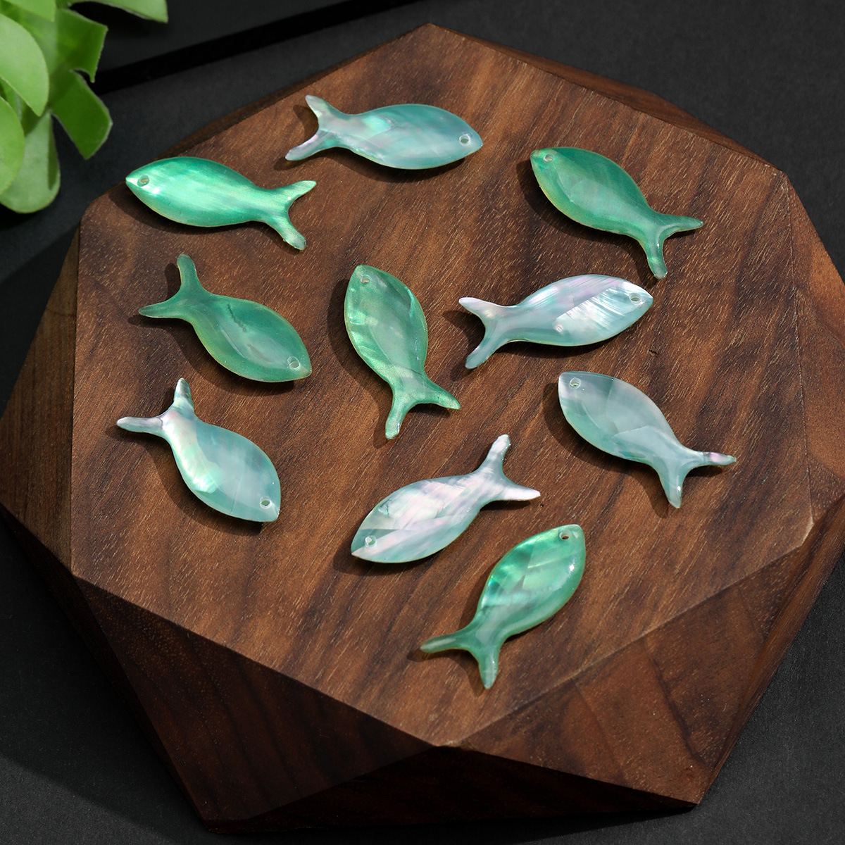 Shell Sticker Fish Single Hole Pendant Fish-Shaped Accessories DIY Earrings Handmade Cute Small Accessories